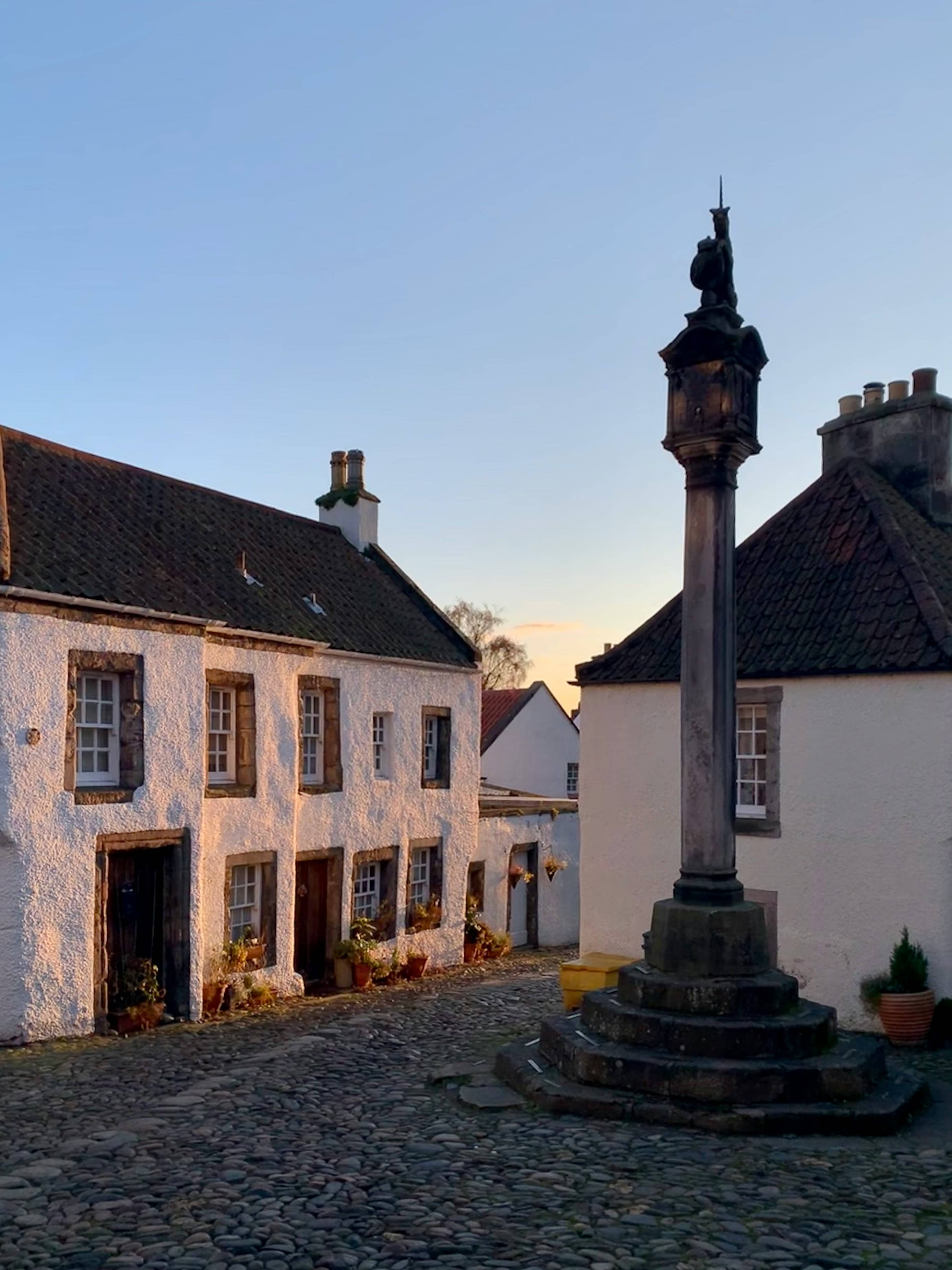 Dunfermline Quaint House